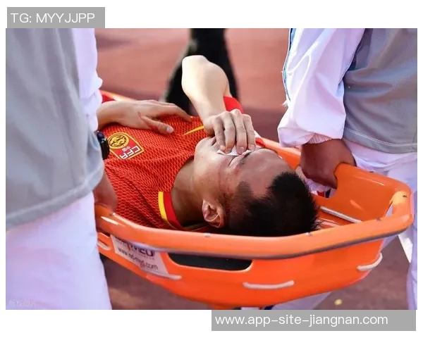 卡塞米罗盛赞利桑德罗是一名斗士球迷们对他的复出充满期待