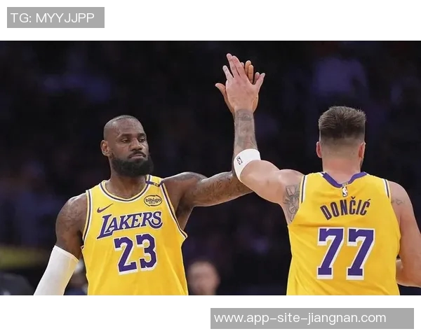 八村在詹姆斯复出前表现出色复出后数据大幅下滑引发关注